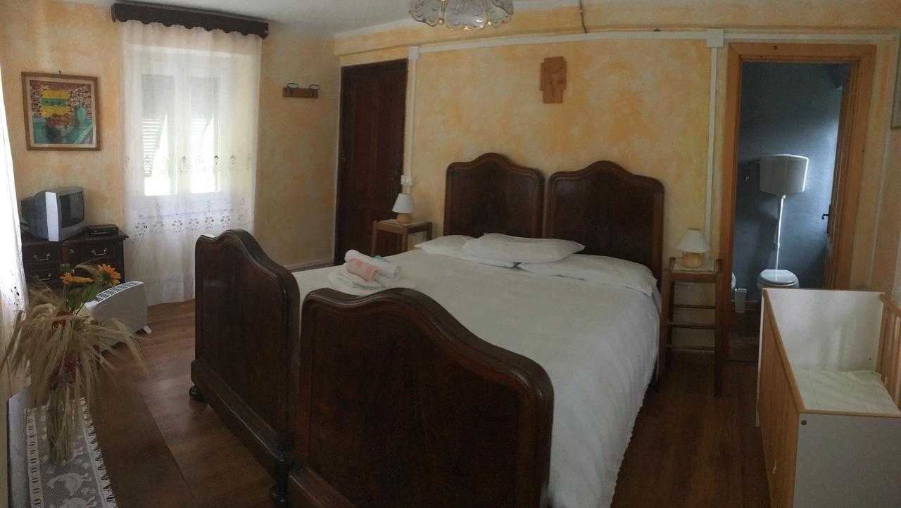 Camere E Accoglienza La Casa Della Nonna Borzonasca Bagian luar foto